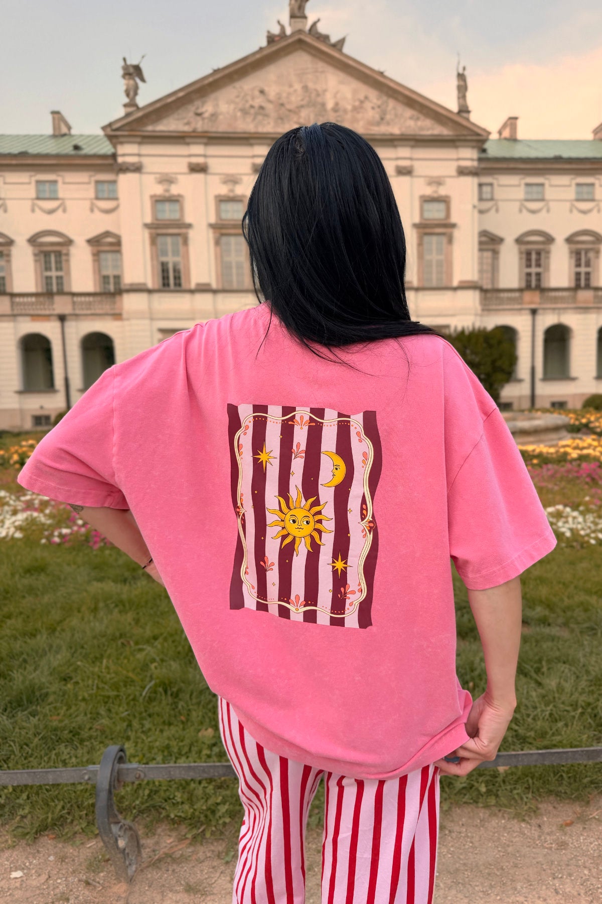 Damski t-shirt Washed Pink z nadrukiem na plecach – ujęcie 5