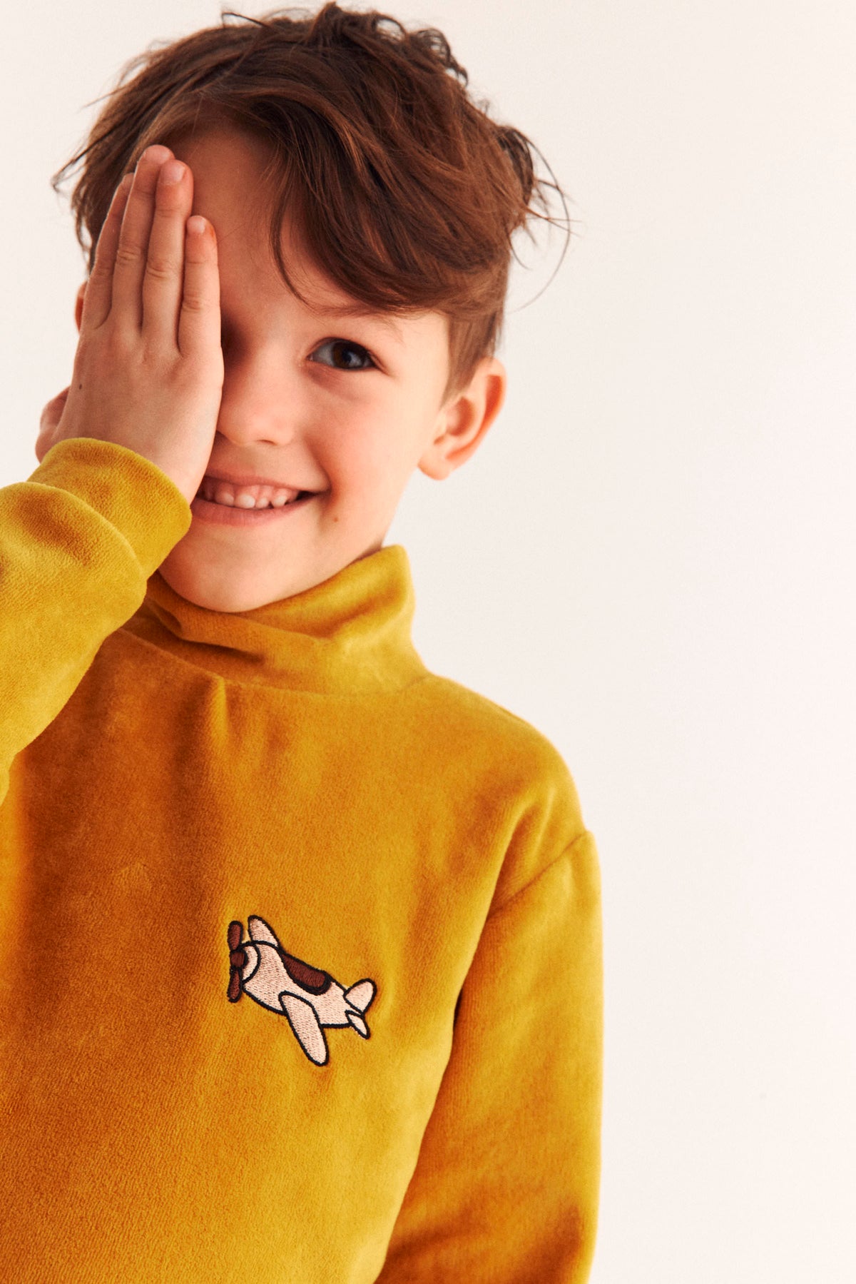 Longsleeve dziecięcy Samolot Żółty Welur – DEAR SOPHIE – ujęcie 2