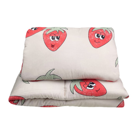 STRAWBERRY LIGHT FILLED BEDDING