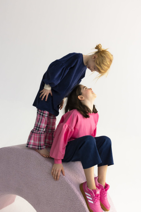 HEARTS PINK PUFF SWEATSHIRT