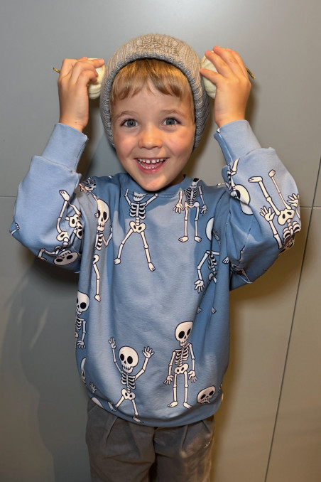 SKELLY BLUE OVERSIZE SWEATSHIRT