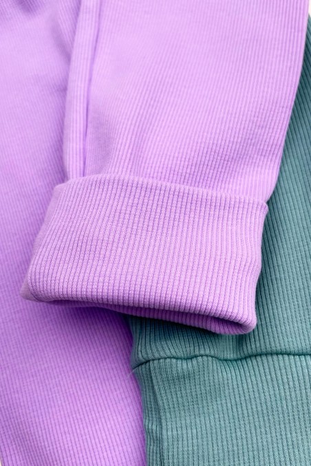 LILA PRĄŻKOWANE LEGGINSY