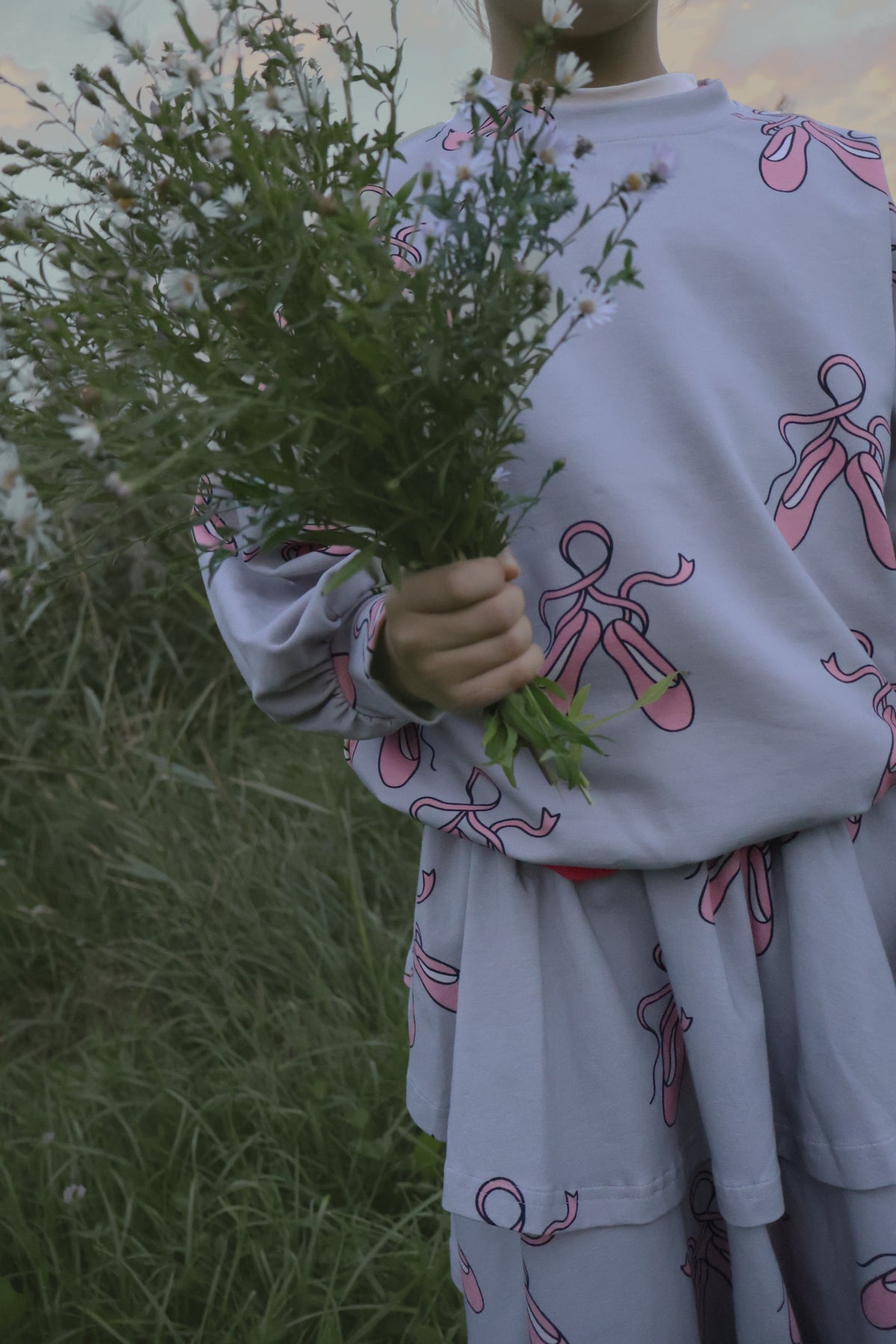 Spódnica z falbanami dziecięca Baletki Szare – DEAR SOPHIE – ujęcie 3