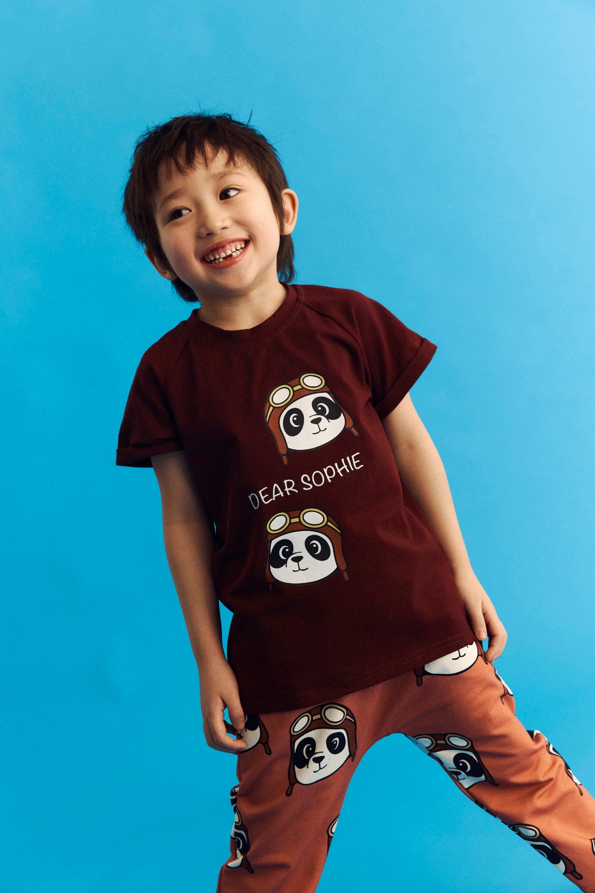 Spodnie dresowe dziecięce Panda Brązowa – DEAR SOPHIE – ujęcie 3