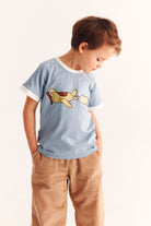 T-shirt dziecięcy oversize Samolot Niebieski – DEAR SOPHIE – ujęcie 2