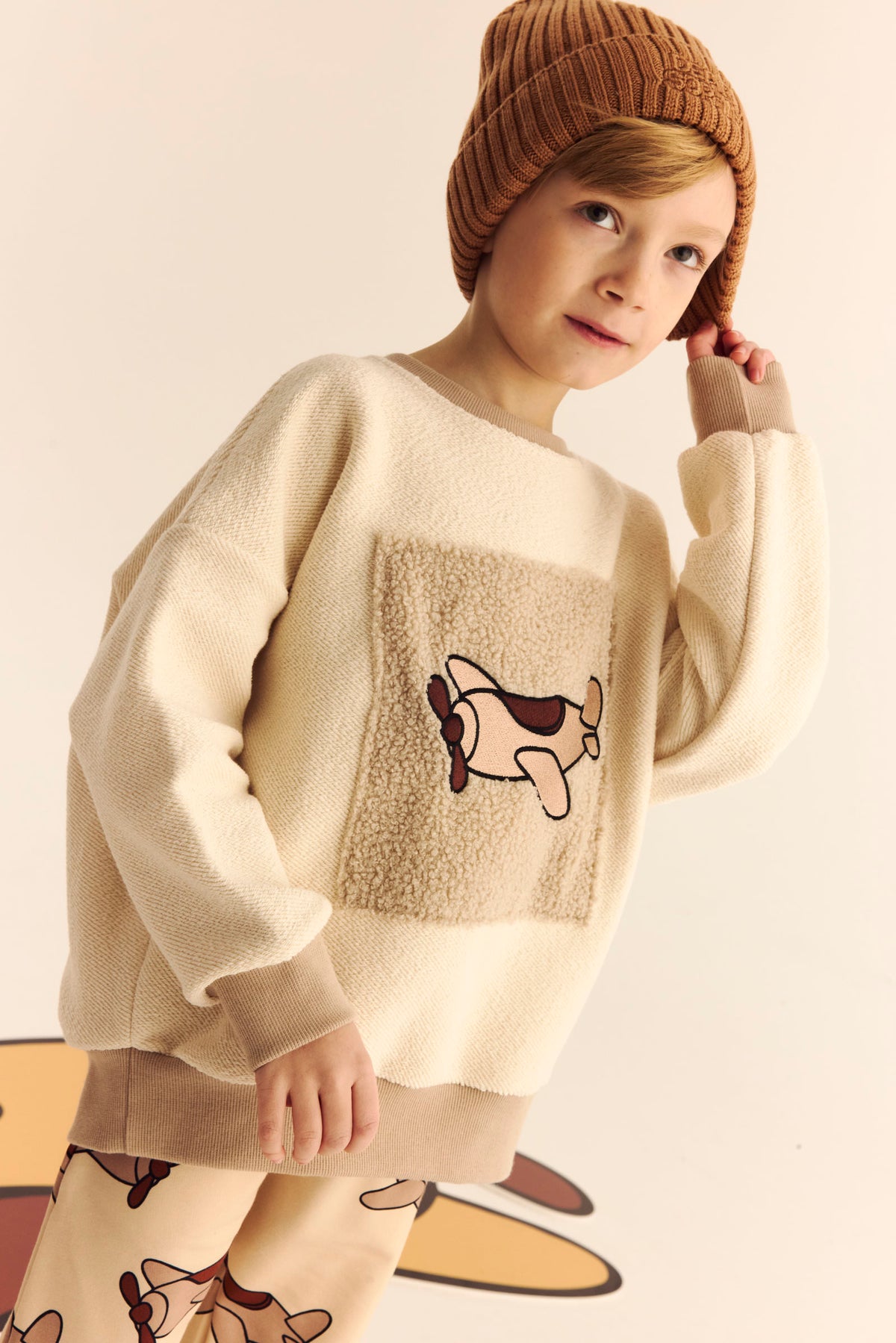 Bluza raglanowa dziecięca Samolot – DEAR SOPHIE – ujęcie 2