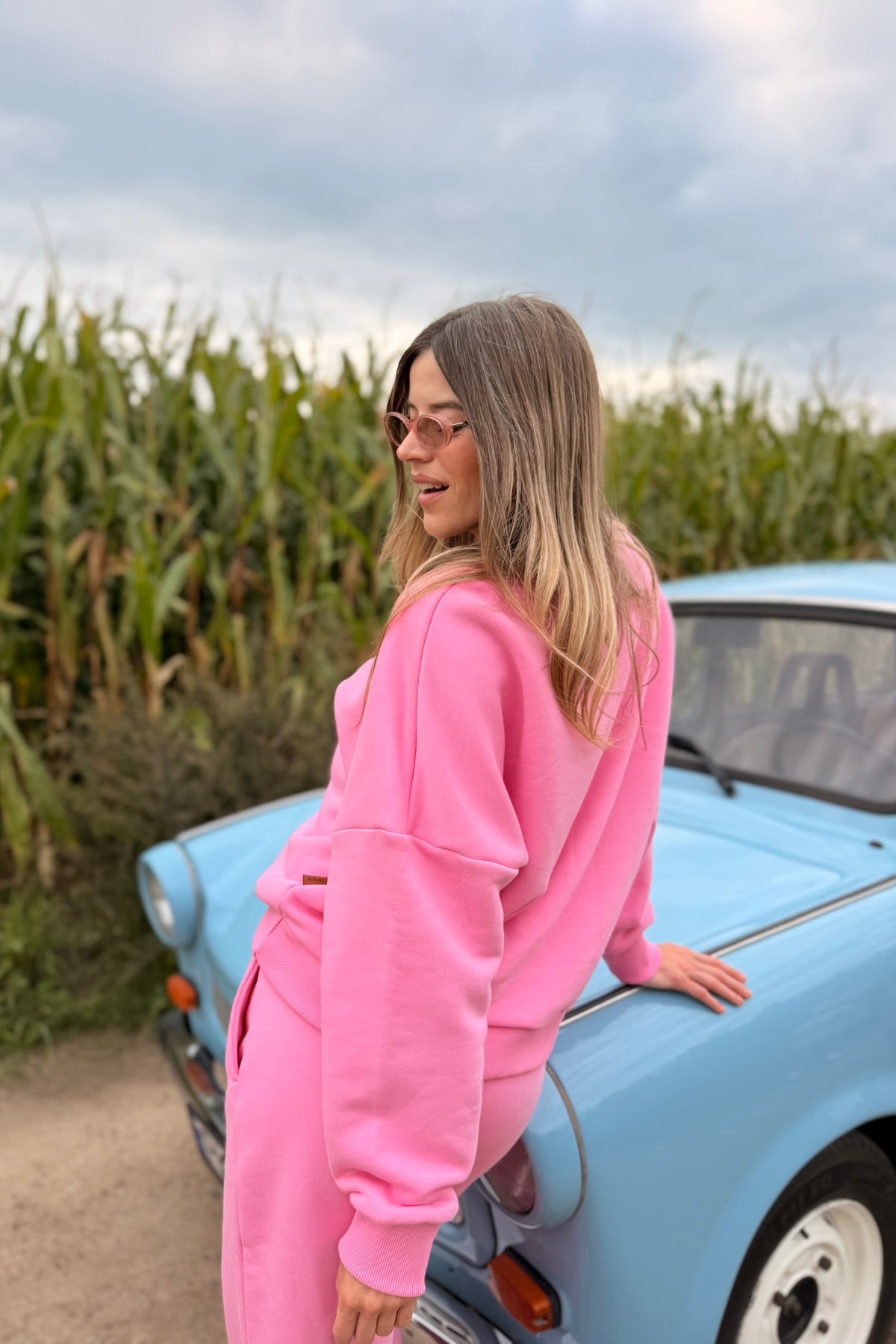 Damska bluza Cloud Candy – ujęcie 3